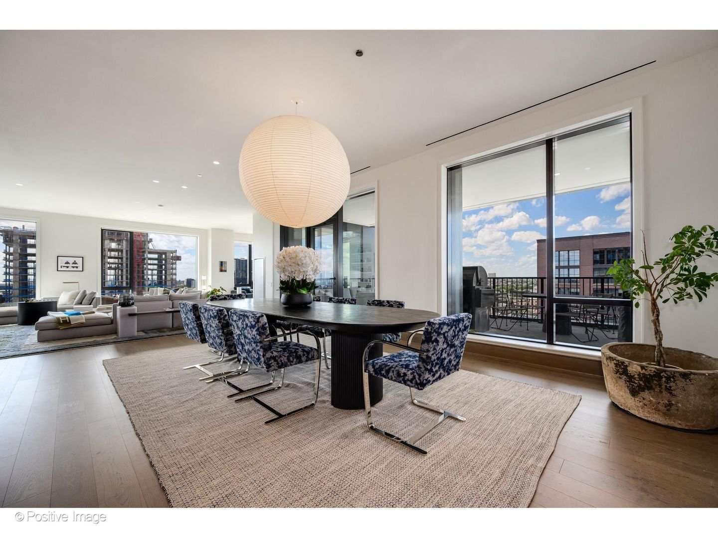 21 North May Street, Unit 1103 Chicago, IL 60607 - Photo 9 of 44