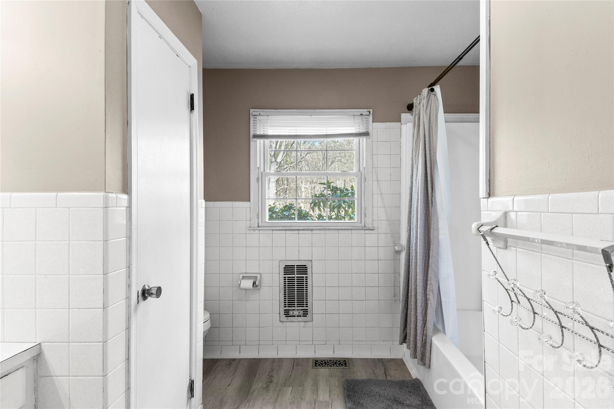 239 Harris Avenue Elkin, NC 28621 - Photo 16 of 26