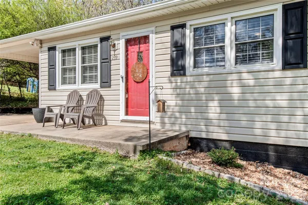 $199,000 | 239 Harris Avenue, Elkin, NC 28621