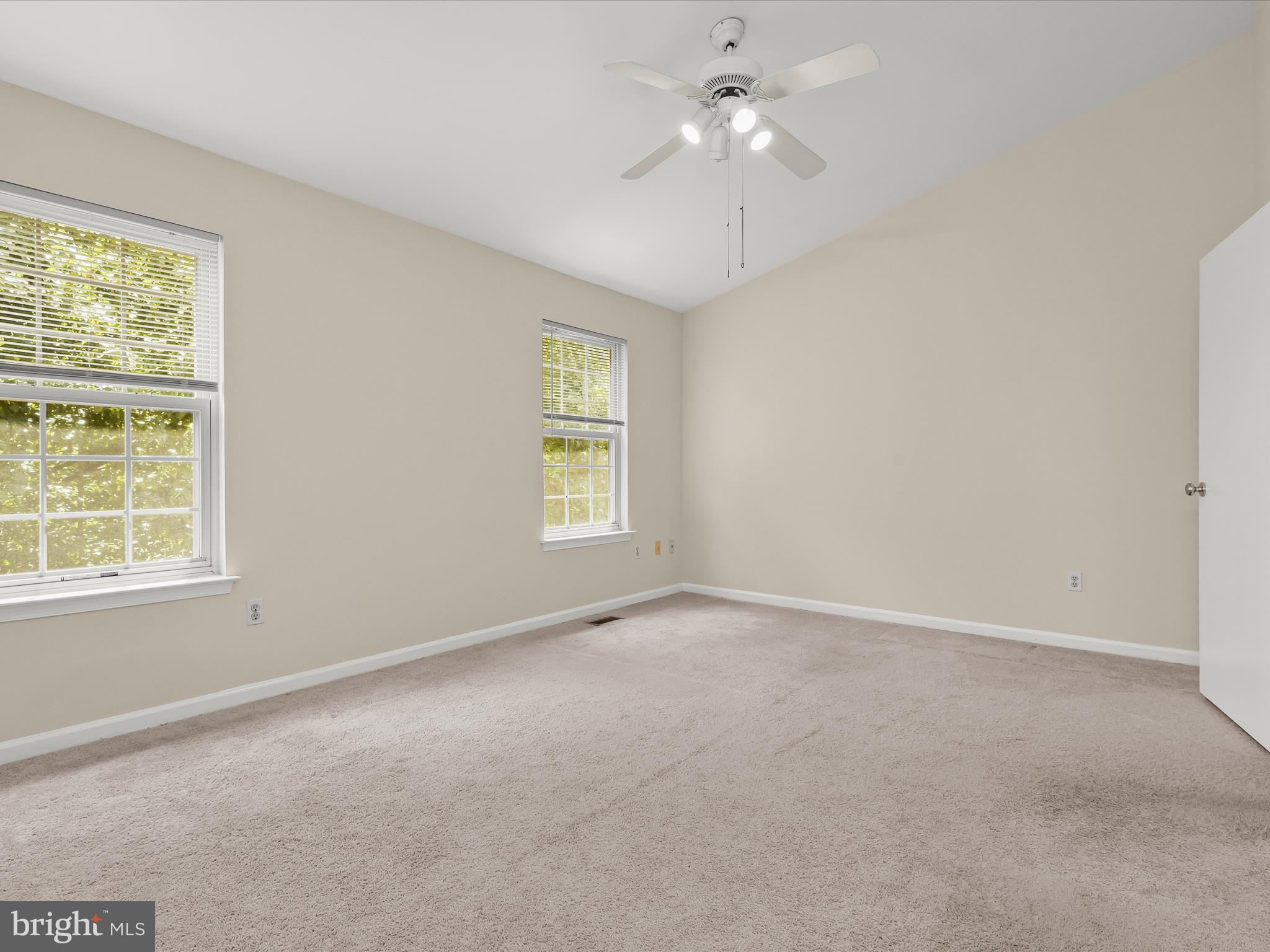 6166 Good Hunters Ride Columbia, MD 21045 - Photo 28 of 60 Primary Bedroom Suite