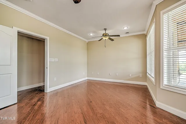 $749,900 | 260 Dominique Lane, Greeneville, TN 37743