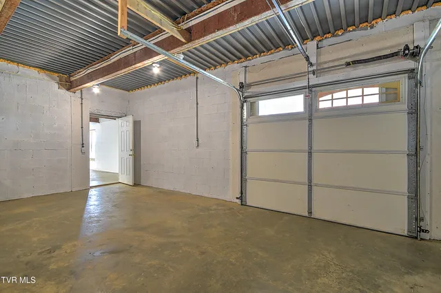 $749,900 | 260 Dominique Lane, Greeneville, TN 37743