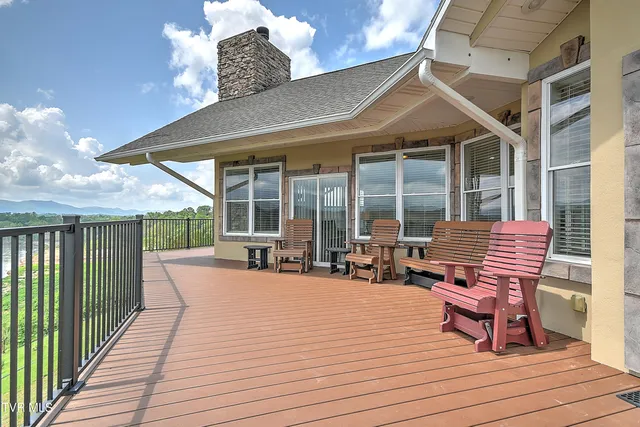 $749,900 | 260 Dominique Lane, Greeneville, TN 37743