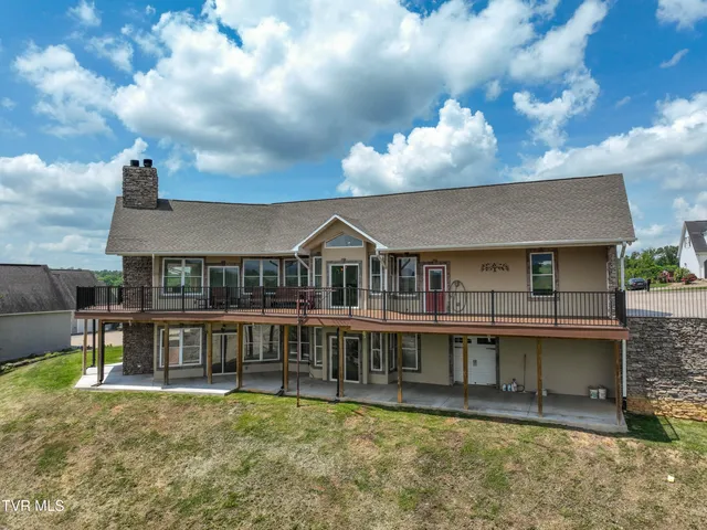 $749,900 | 260 Dominique Lane, Greeneville, TN 37743