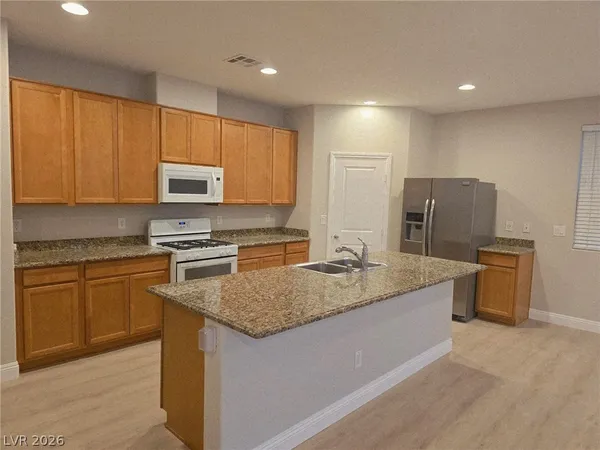 $2,200 | 9180 Verdugo Ridge Court, Las Vegas, NV 89148