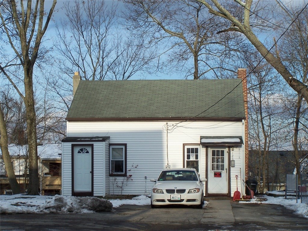 121 Church Street Woonsocket, RI 02895 - Photo 3 of 4