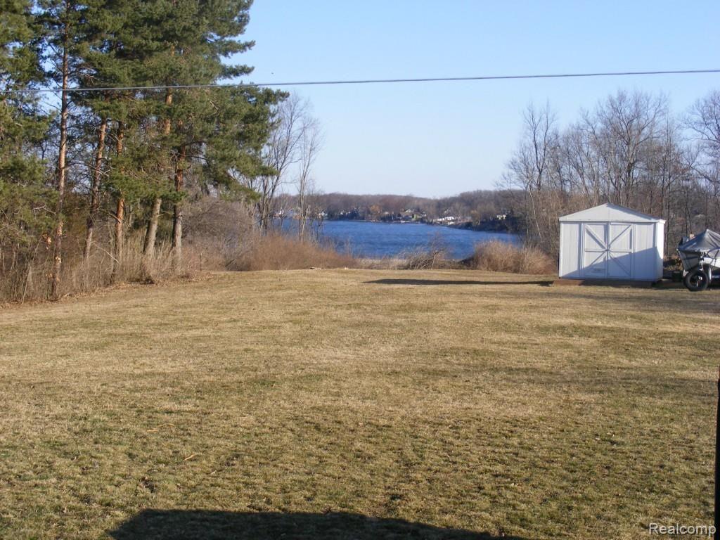 3530 Lippincott Road Lapeer, MI 48446 - Photo 46 of 60 DSCF1620.jpg