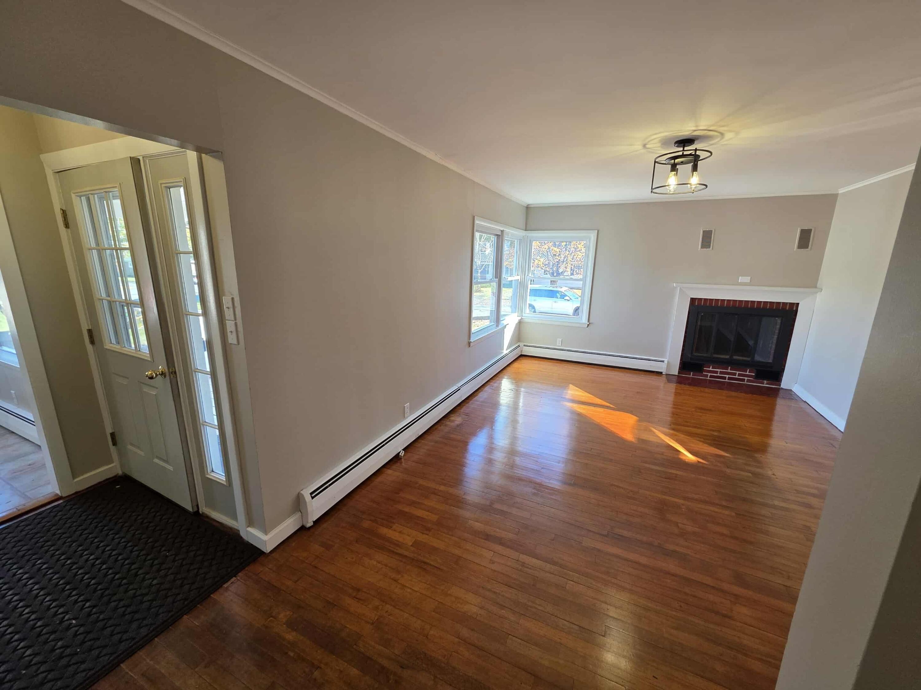 44 Garden Circle Caribou, ME 04736 - Photo 3 of 17 Entry