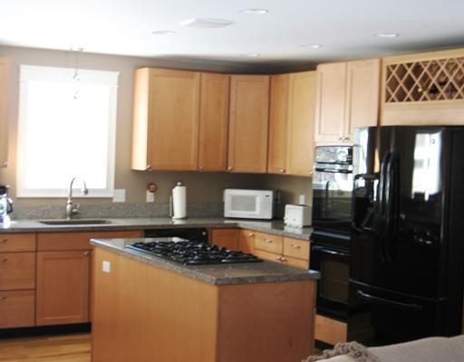 30 Riverside Ridge Road Windham, ME 04062 - Photo 5 of 17 Kitchen.