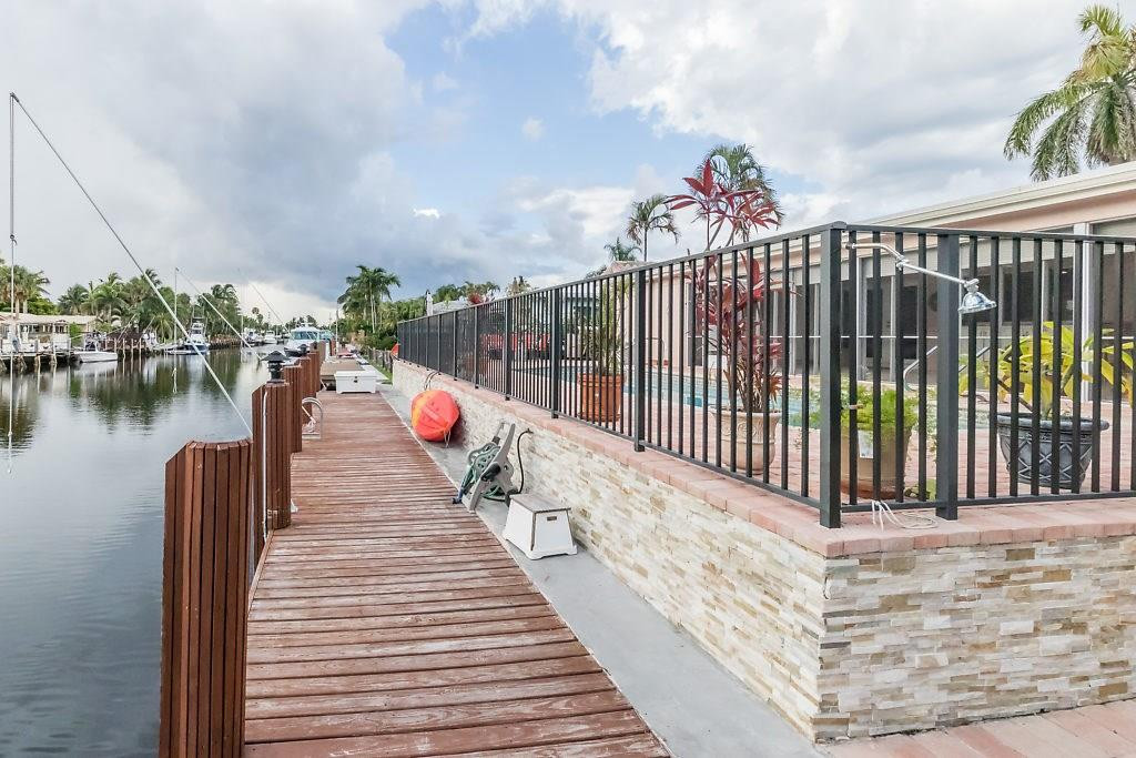 3741 Northeast 25th Avenue Lighthouse Point, FL 33064 - Photo 19 of 23 Photo 19