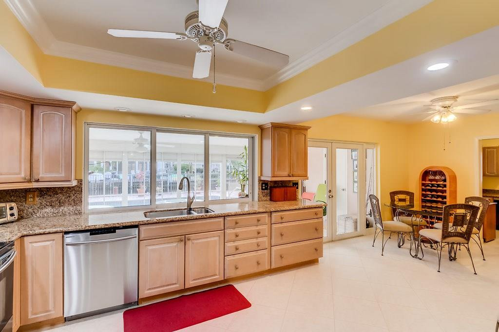 3741 Northeast 25th Avenue Lighthouse Point, FL 33064 - Photo 5 of 23 Photo 5