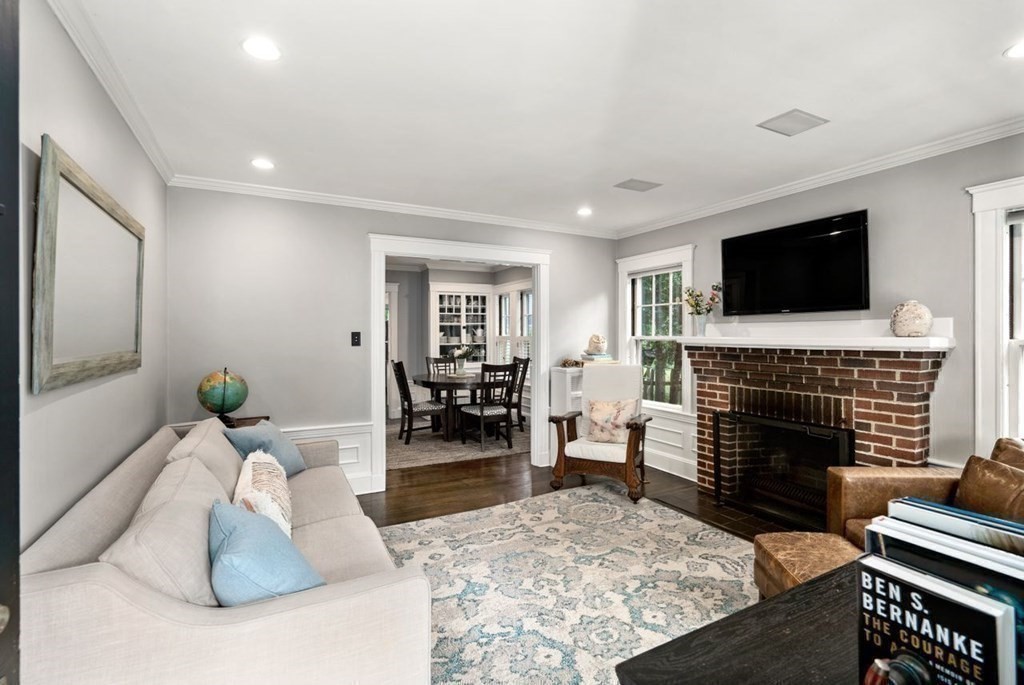 62 Avalon Road Milton, MA 02186 - Photo 5 of 28 Gallery Image 5