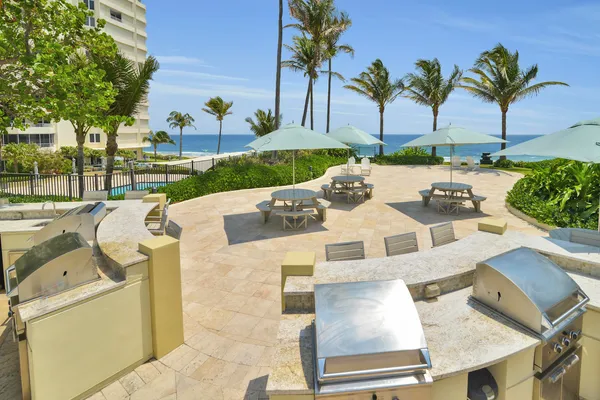 a view of outdoor space yard and patio