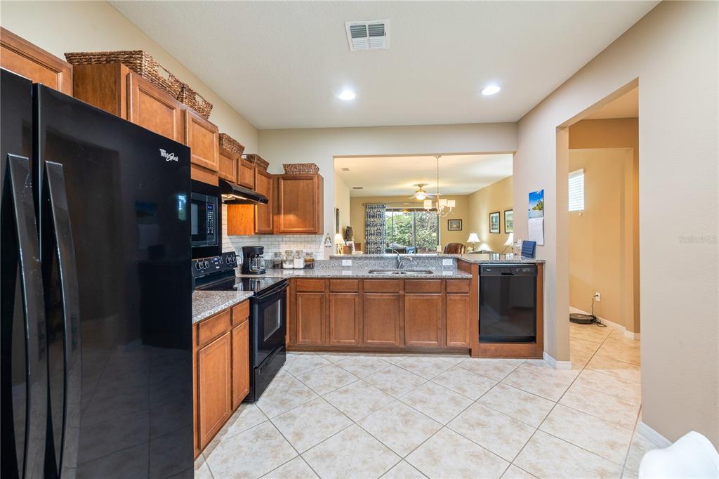 9425 Southwest 76th Street Ocala, FL 34481 - Photo 4 of 49