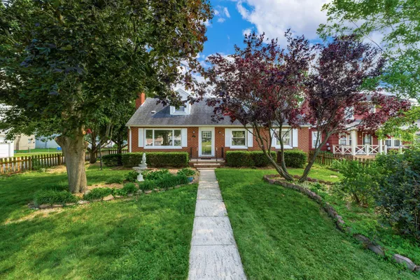 $519,900 | 2655 Canal Drive, Millersport, OH 43046