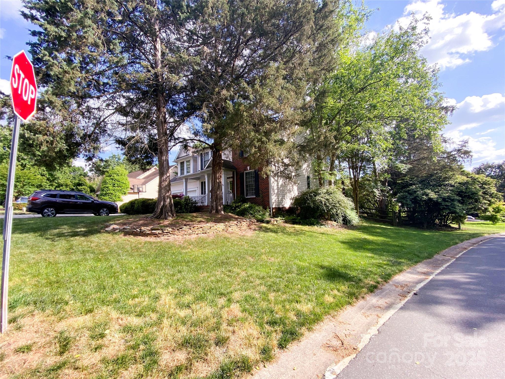 10804 Back Ridge Road Charlotte, NC 28277 - Photo 3 of 24 Gallery Image 3