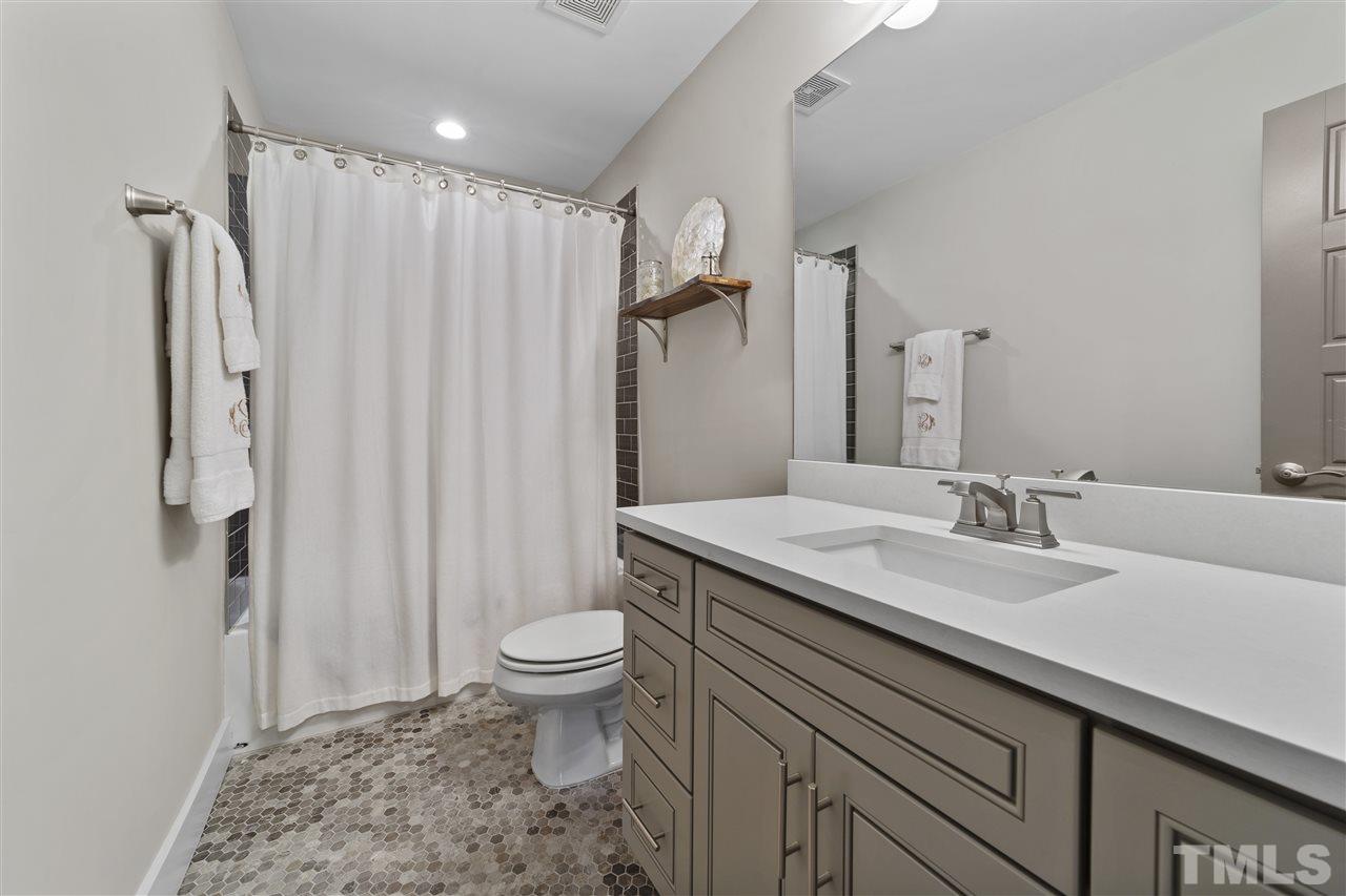 615 Glascock Street Raleigh, NC 27604 - Photo 11 of 29