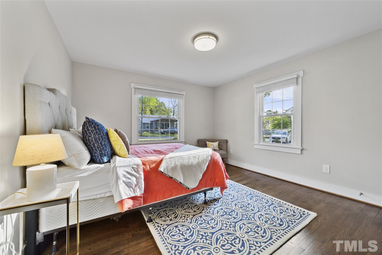 615 Glascock Street Raleigh, NC 27604 - Photo 7 of 29