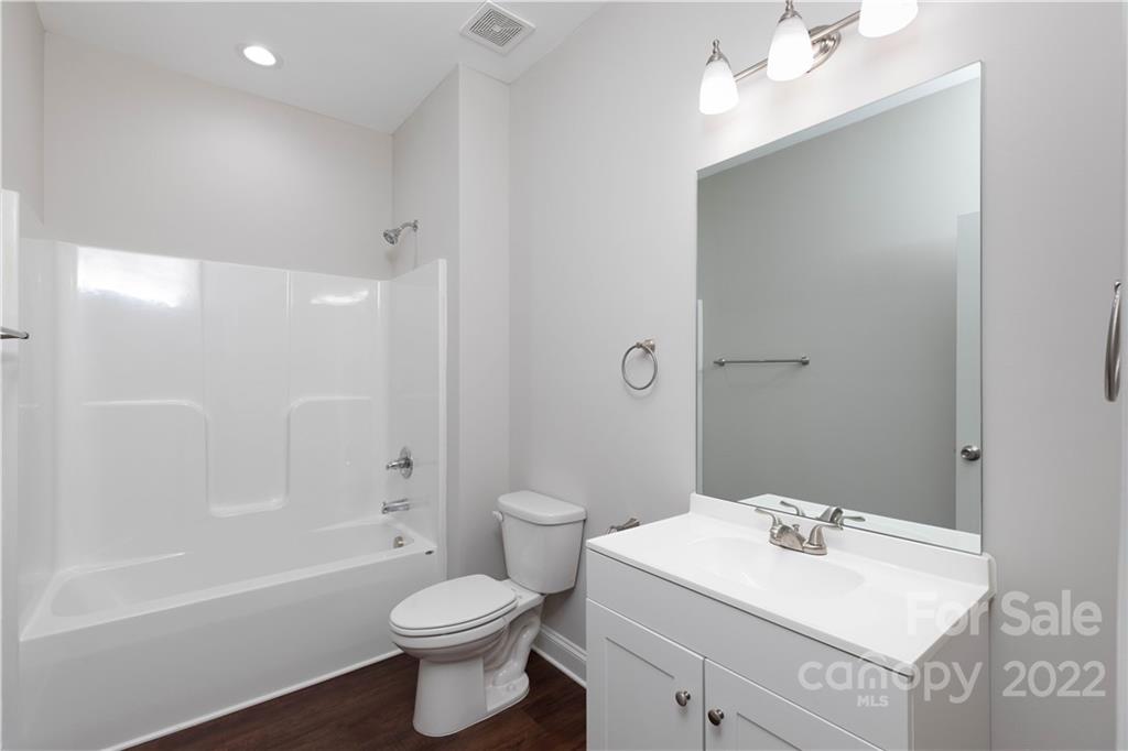 4700 Springview Road Charlotte, NC 28213 - Photo 16 of 21 Gallery Image 16