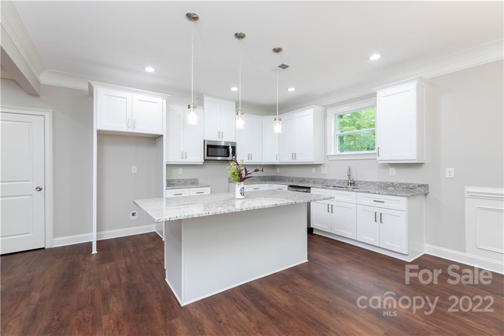 4700 Springview Road Charlotte, NC 28213 - Photo 6 of 21 Gallery Image 6