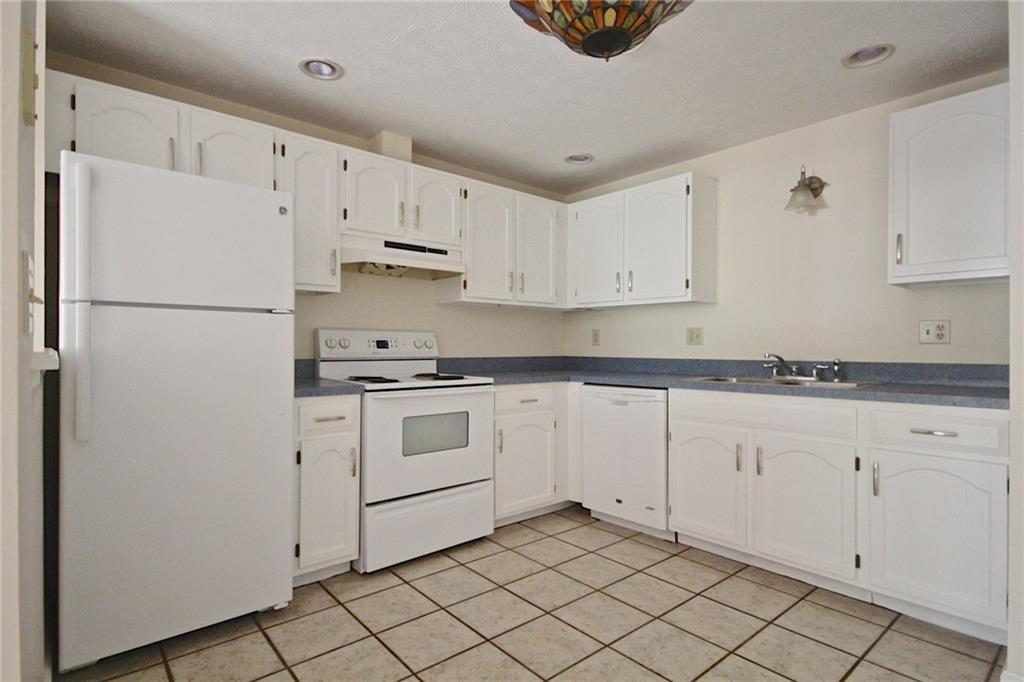 39 Smithwheel Road, Unit 23 Old Orchard Beach, ME 04064 - Photo 10 of 35 Photo
