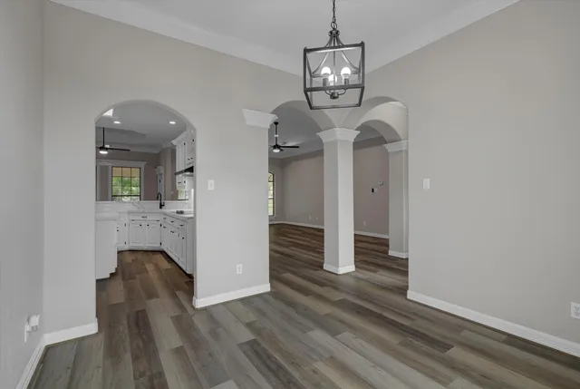 $379,900 | 112 Washington Avenue, Clute, TX 77531