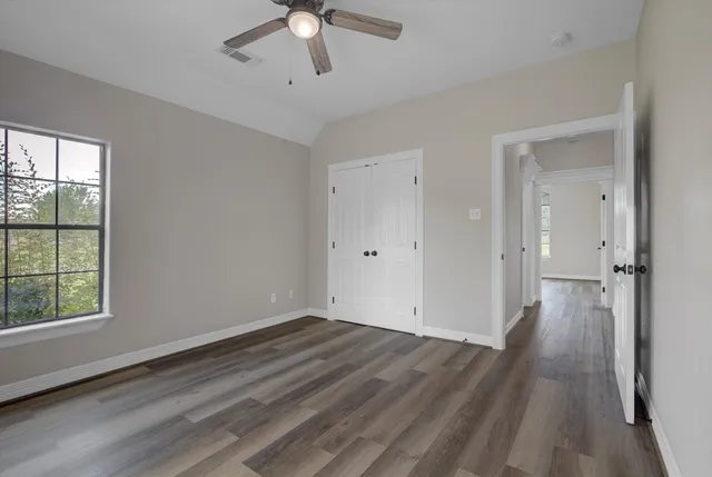 $379,900 | 112 Washington Avenue, Clute, TX 77531