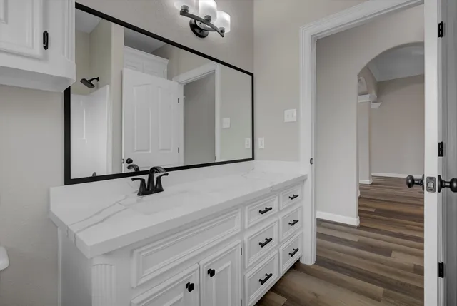 $379,900 | 112 Washington Avenue, Clute, TX 77531