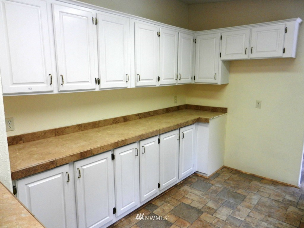 3569 Newberg Road Sedro-Woolley, WA 98284 - Photo 10 of 23 Gallery Image 10