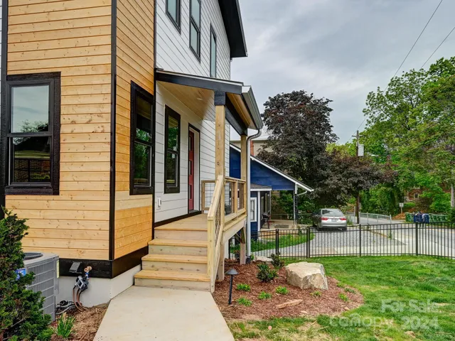 $945,000 | 18 Sand Hill Road, Asheville, NC 28806