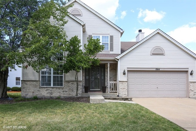 1914 Ridgemoor Drive Plainfield, IL 60586 - Photo 1 of 17