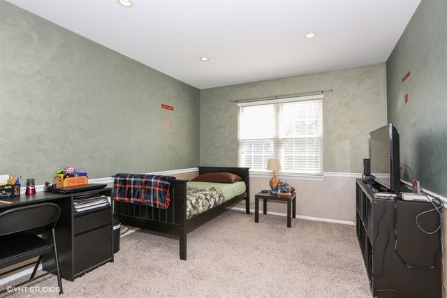 1914 Ridgemoor Drive Plainfield, IL 60586 - Photo 11 of 17