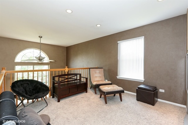 1914 Ridgemoor Drive Plainfield, IL 60586 - Photo 8 of 17