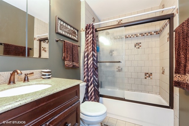 1914 Ridgemoor Drive Plainfield, IL 60586 - Photo 10 of 17