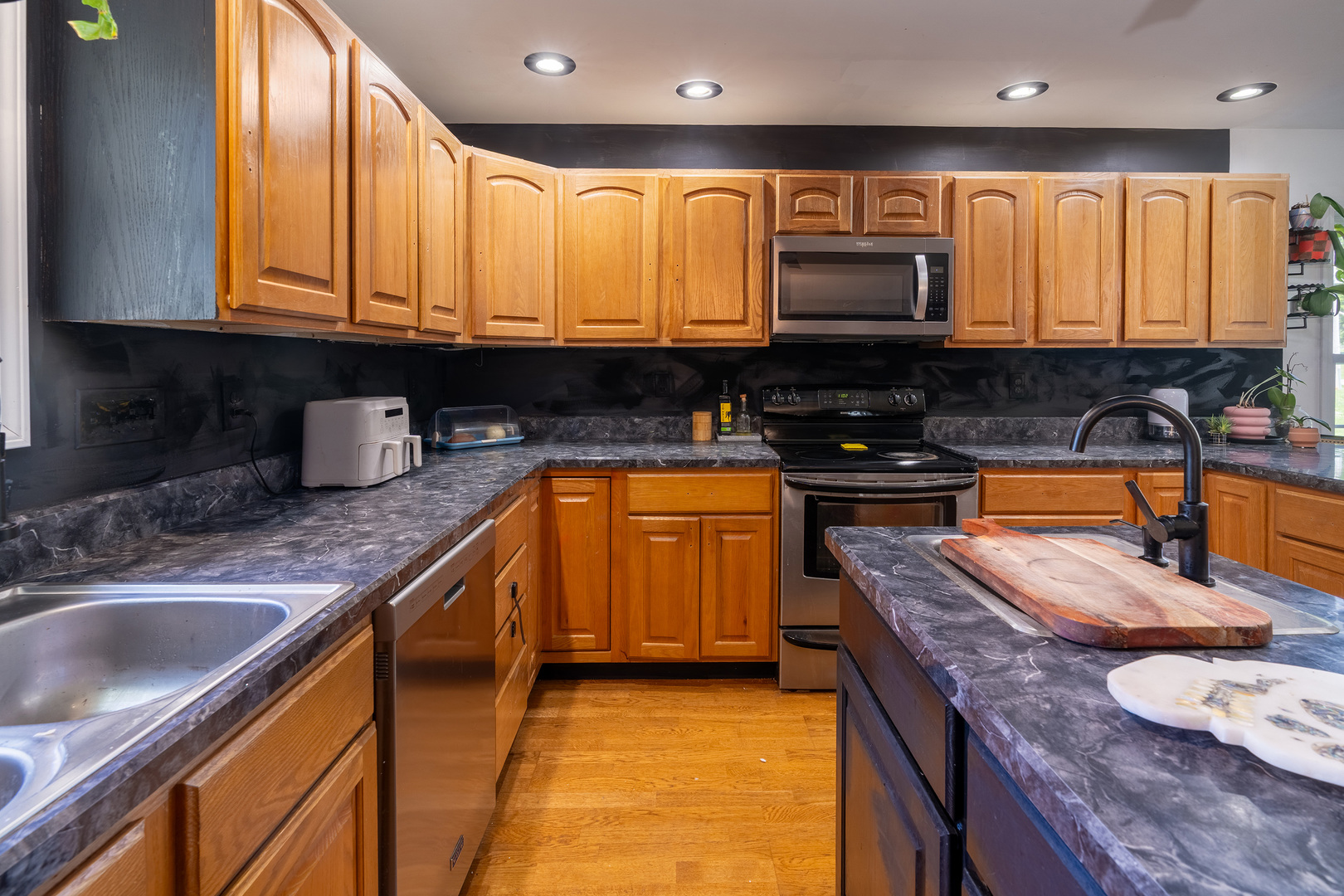 1437 Dogwood Road Carbondale, IL 62902 - Photo 11 of 37