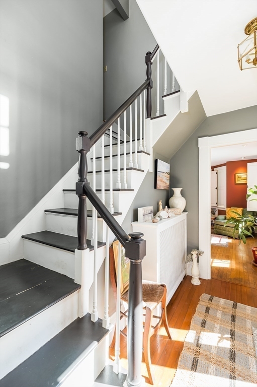 6 Northgate Road Ipswich, MA 01938 - Photo 23 of 42 a view of entryway and hall
