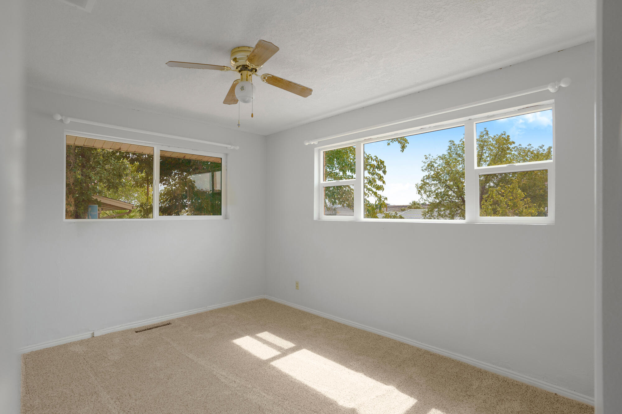 316 Diagonal Street St. George, UT 84770 - Photo 21 of 31 DSC06224