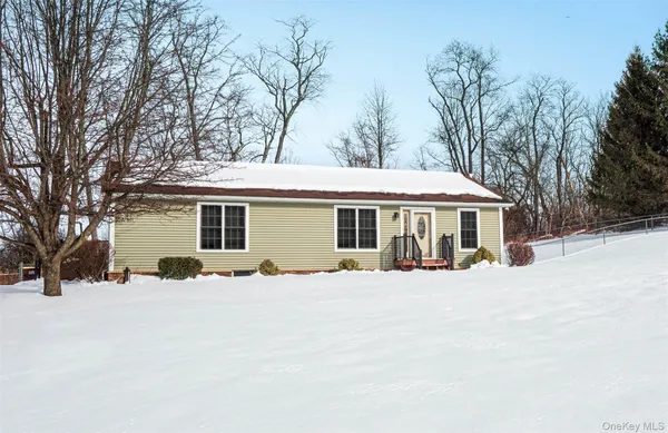 $535,000 | 446 County Route 1, Warwick, NY 10990