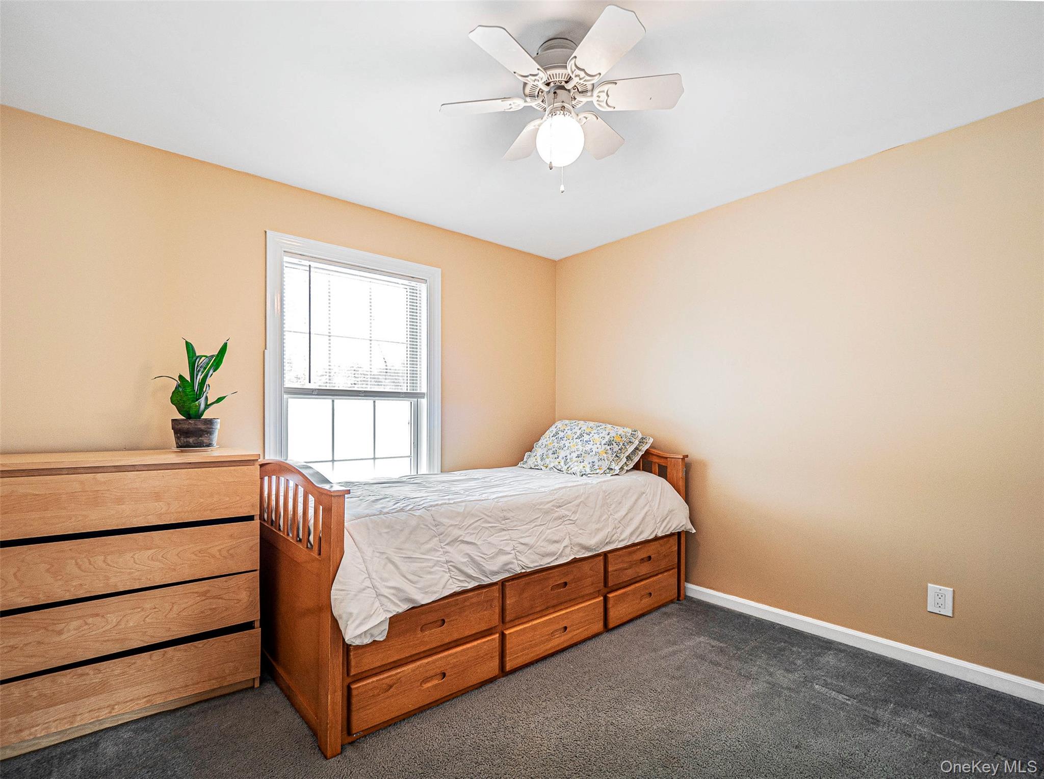 446 County Route 1 Warwick, NY 10990 - Photo 21 of 31 third bedroom