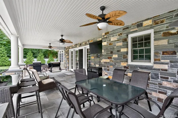 a view of an outdoor space with seating area