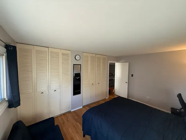 $174,900 | 8936 Northshore Drive, Unit 104D, Des Plaines, IL 60016