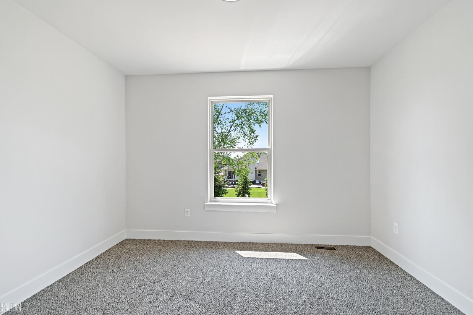 52385 Sass Road Chesterfield, MI 48047 - Photo 28 of 39