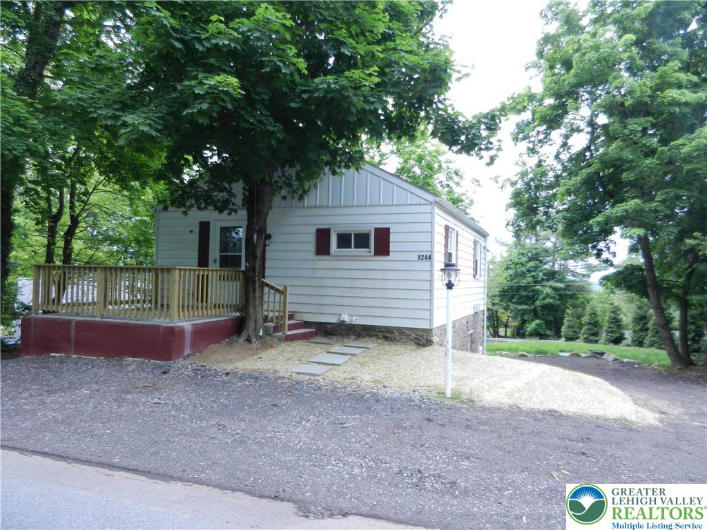 1244 Seidersville Road Bethlehem, PA 18015 - Photo 3 of 17