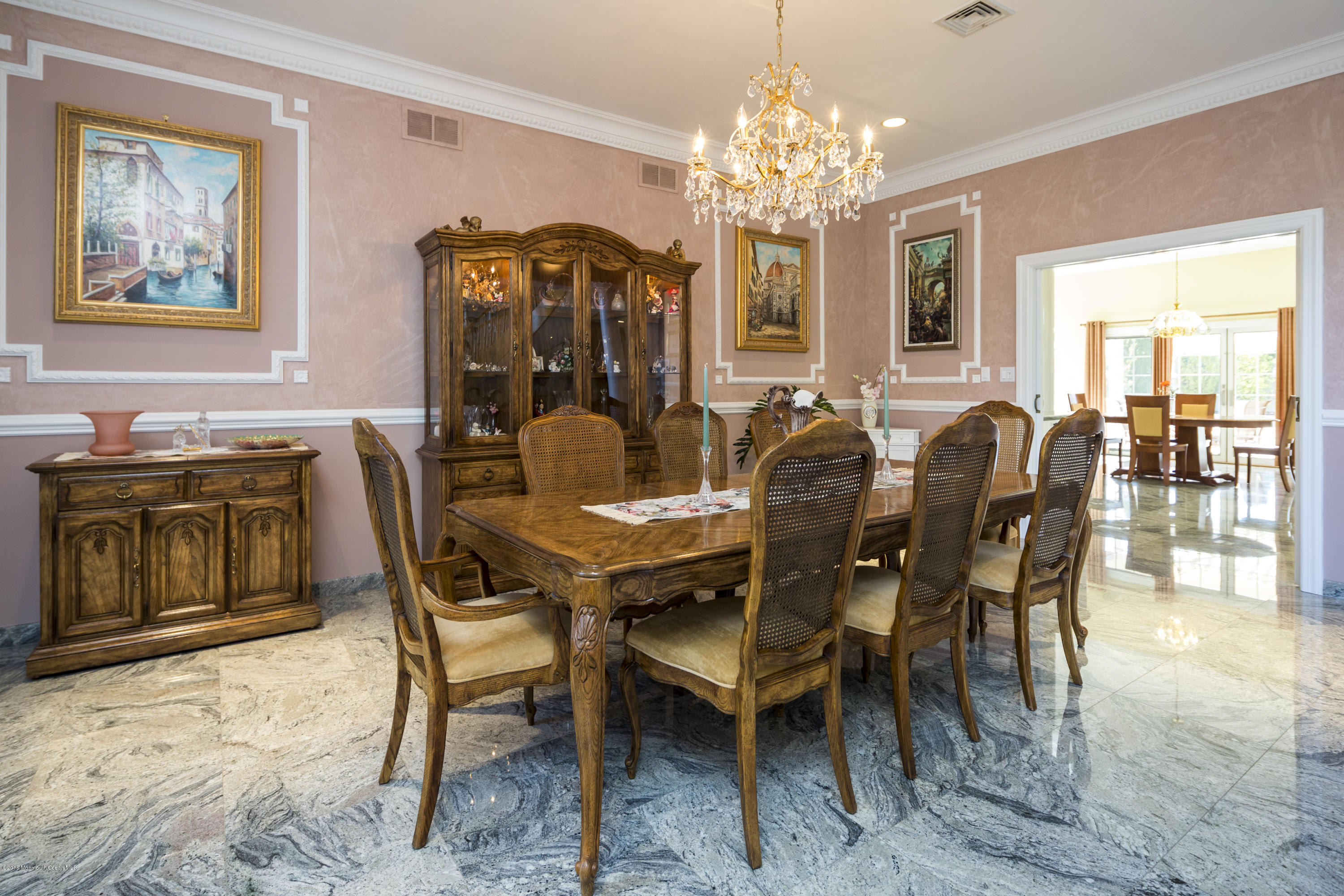 21 Riverside Lane Holmdel, NJ 07733 - Photo 15 of 36 15_Dining Room
