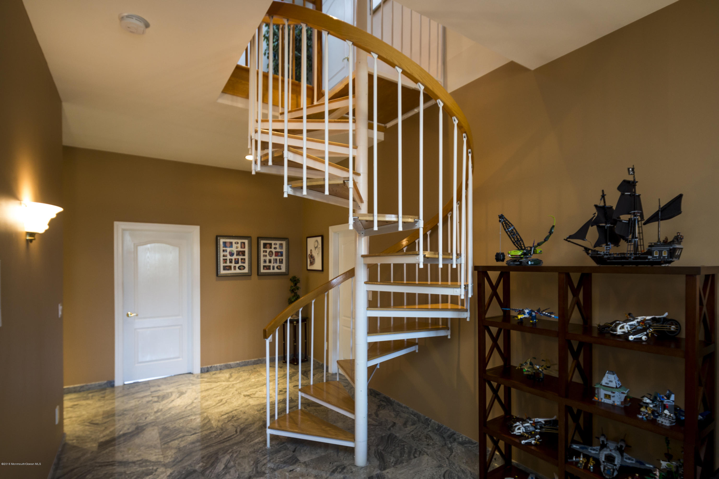 21 Riverside Lane Holmdel, NJ 07733 - Photo 20 of 36 22_Spiral Staircase