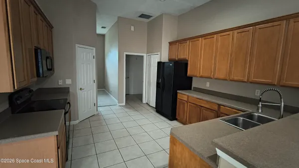 $2,195 | 582 Consolata Avenue Northwest, Palm Bay, FL 32907