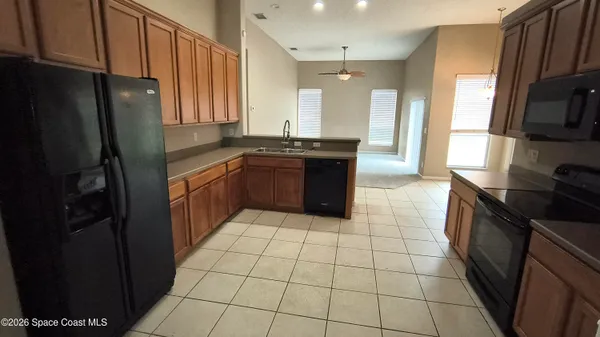 $2,195 | 582 Consolata Avenue Northwest, Palm Bay, FL 32907