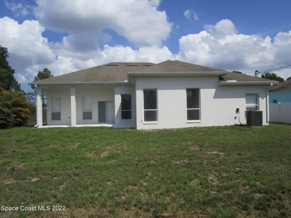 $2,195 | 582 Consolata Avenue Northwest, Palm Bay, FL 32907