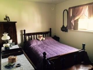 32015 Hayes Road Warren, MI 48088 - Photo 8 of 15 bed 1.jpg