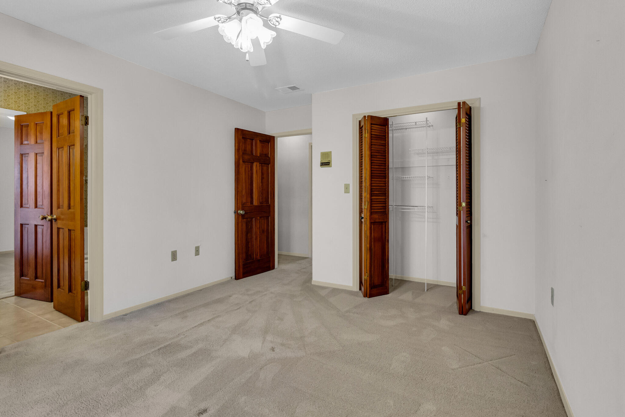 228 Mooney Road Northeast Fort Walton Beach, FL 32547 - Photo 28 of 47 aj2402211-2030